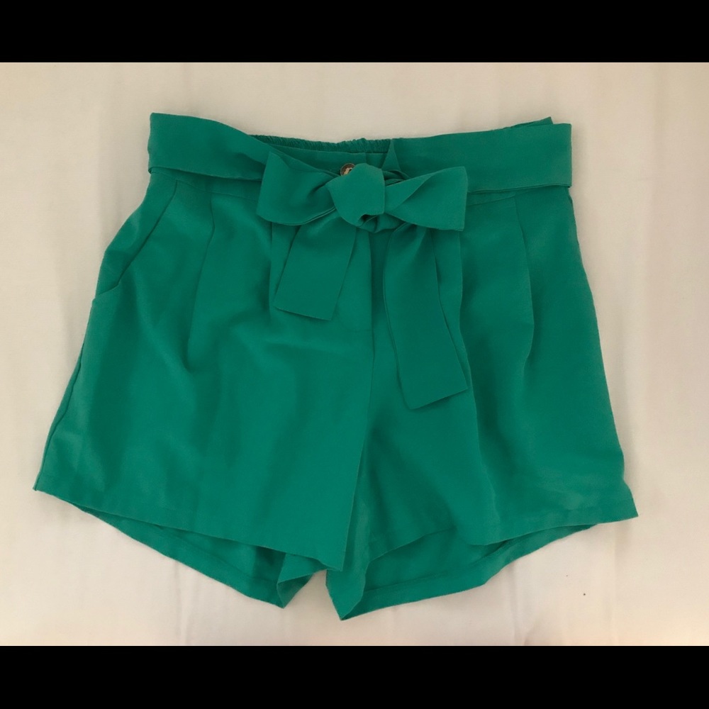 High waisted short
